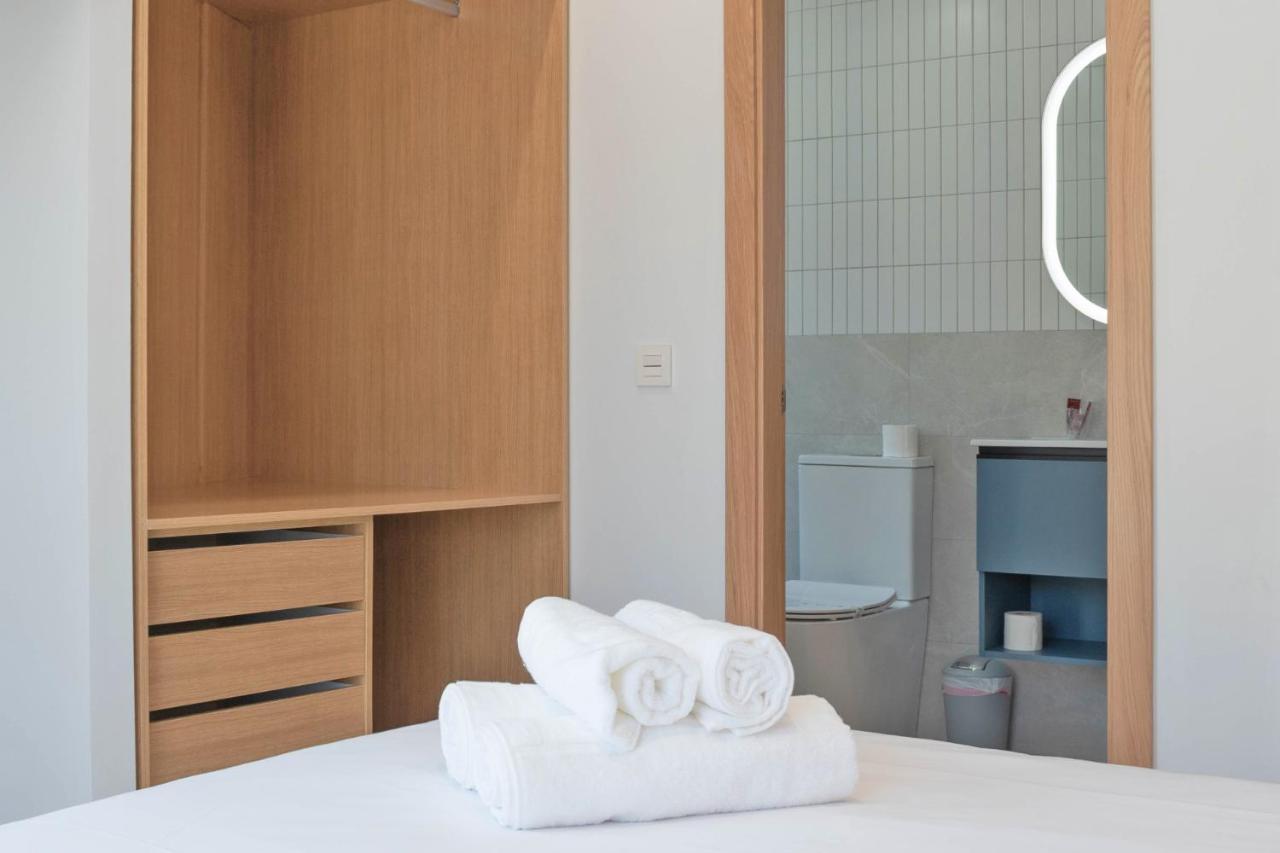 Rio Salado Conil Hostal โกนิล เด ลาฟรอนเตรา ภายนอก รูปภาพ